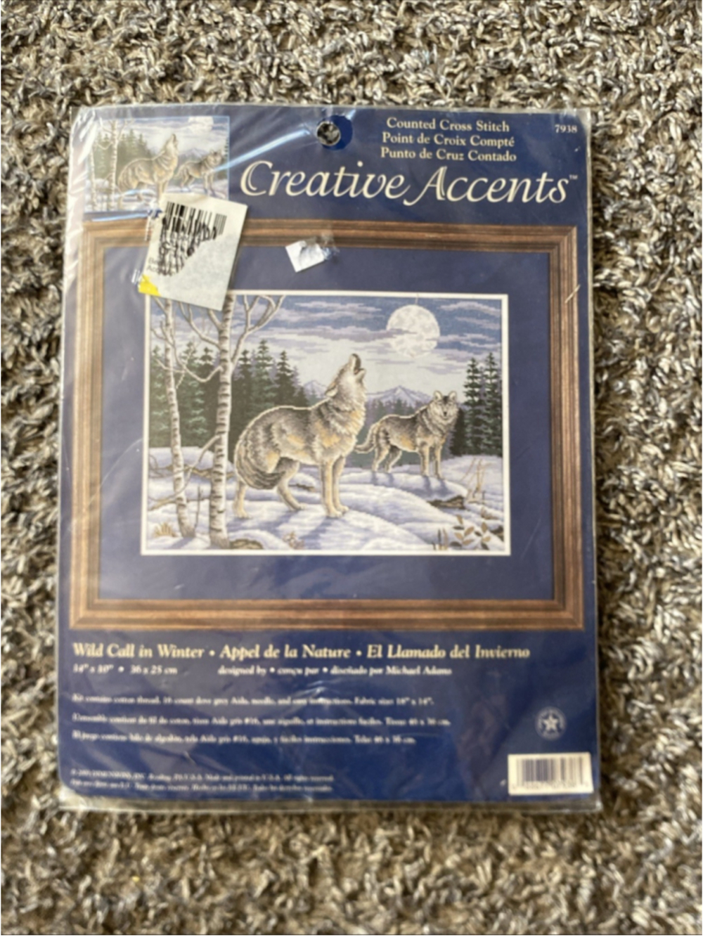 VTG Creative Accents WILD CALL IN WINTER Counted Cross Stitch Kit #7938 ~ Wolves